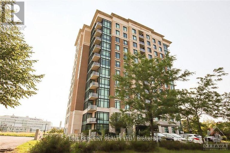 28202268/201-100-roger-guindon-avenue/riverview-park/ottawa/ontario/K1G3Z7_1