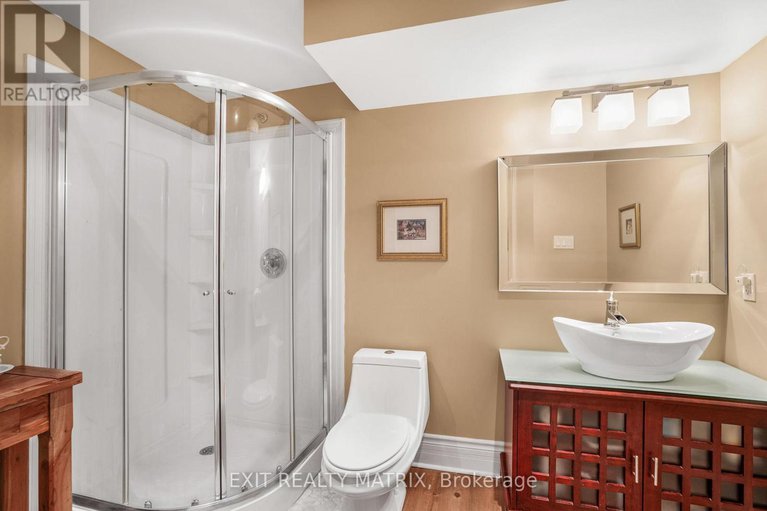 28998759/928-scala-avenue/notting-hillsummerside/ottawa/ontario/K4A5E1_29