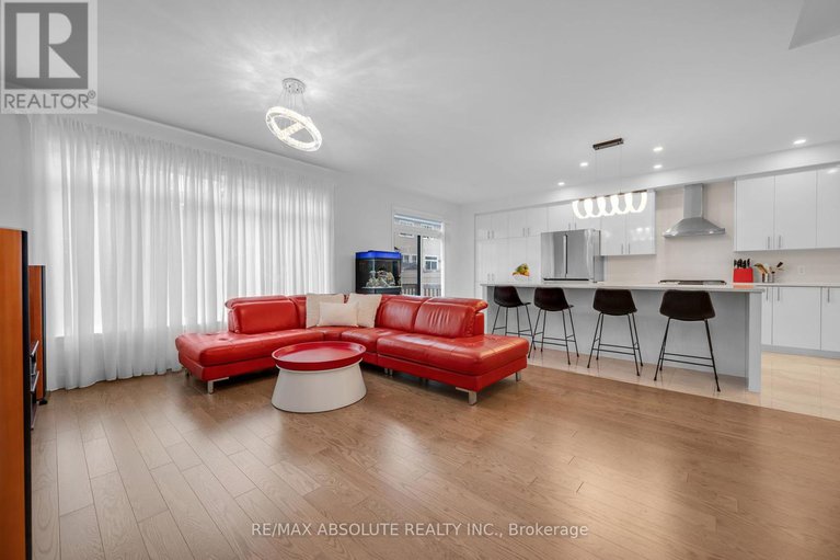 28607791/207-osterley-way/stittsville-south/ottawa/ontario/K2S2N6_18