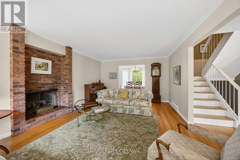 28865549/29-milne-crescent/beaverbrook/ottawa/ontario/K2K1H7_14