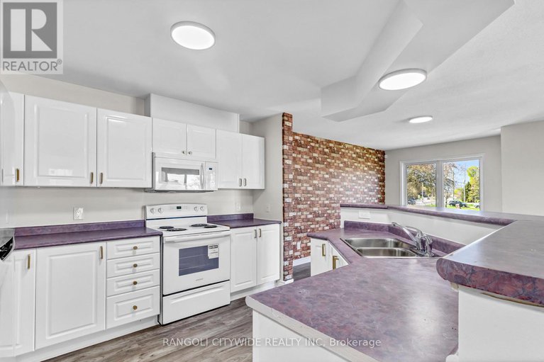 28332816/101-3265-st-joseph-boulevard/bilberry-creekqueenswood-heights/ottawa/ontario/K1E3Y2_6