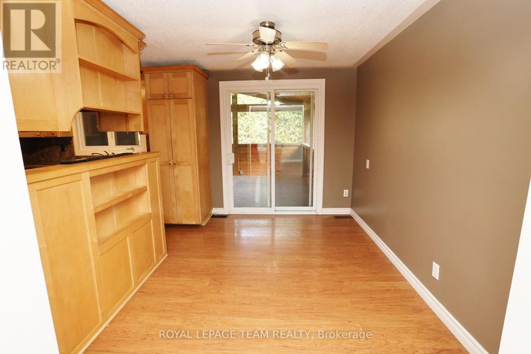28826941/425-joseph-street/kemptville/north-grenville/ontario/K0G1J0_7