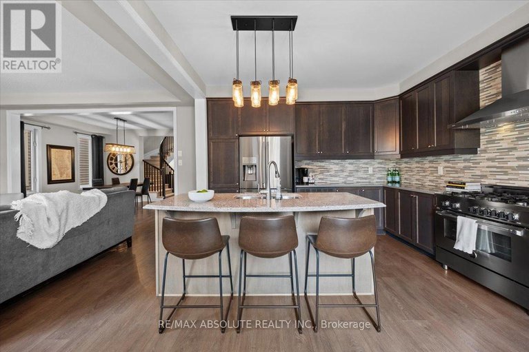 28579021/778-rosehill-avenue/stittsville-north/ottawa/ontario/K2S1B9_16