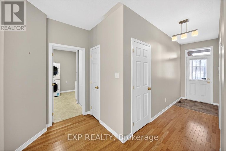 29224579/215-cairnsmore-circle/stonebridge/ottawa/ontario/K2J0G5_22