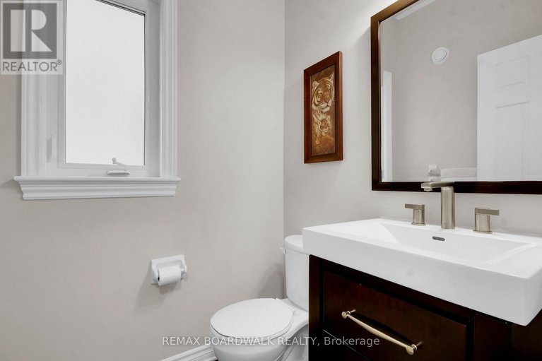 29605776/802-tony-george-place-e/stittsville-north/ottawa/ontario/K2S0R3_10