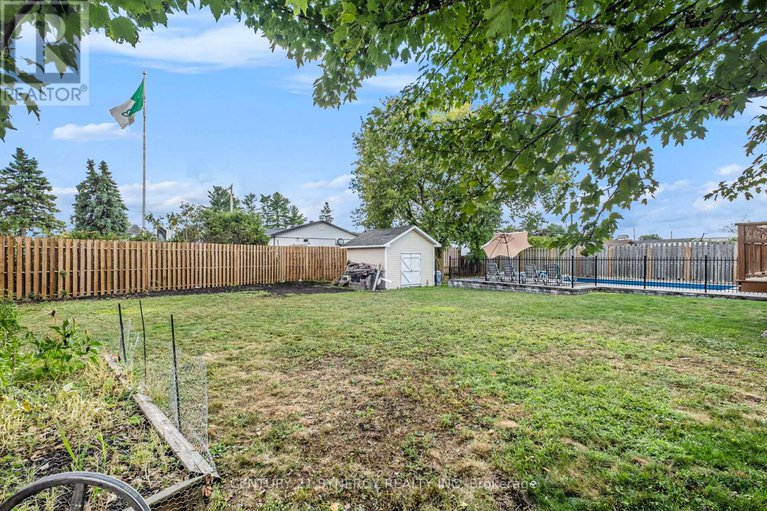 28799335/24-menard-street/embrun/russell/ontario/K0A1W1_36