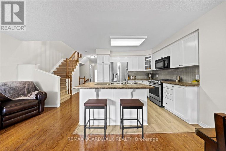 29448324/783-cobble-hill-drive/cedargrovefraserdale/ottawa/ontario/K2J0C3_27