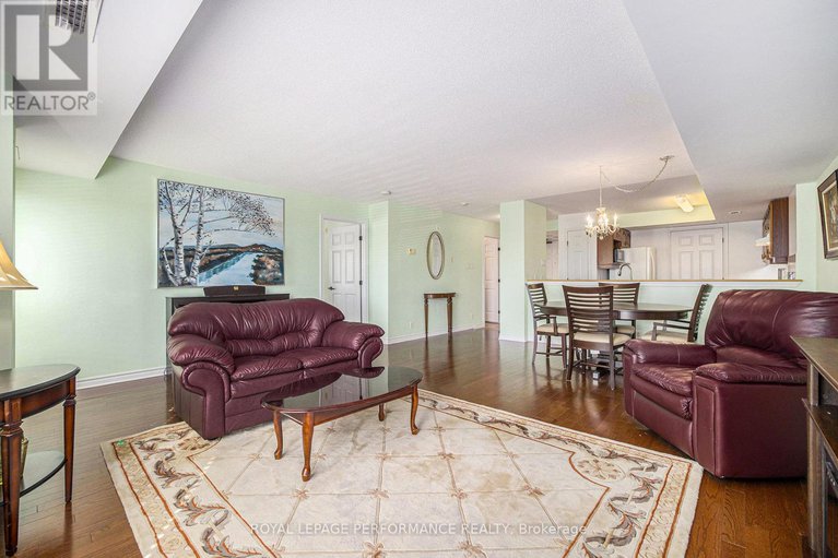 29080345/303-120-grant-carman-drive/borden-farmstewart-farmcarleton-heightsparkwood-hills/ottawa/ontario/K2E1C8_7