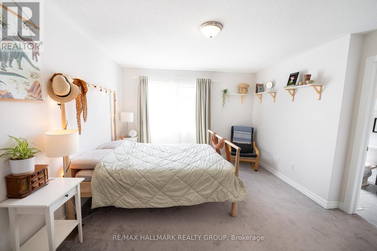 28835804/106-gelderland-private/emerald-meadowstrailwest/ottawa/ontario/K2V0H8_21