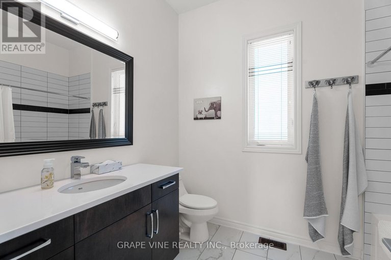28623551/227-sunnyridge-crescent/emerald-meadowstrailwest/ottawa/ontario/K2M0H2_32