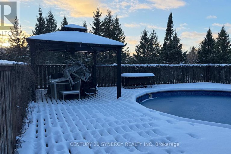 29097698/3042-dangerfield-road-w/north-grenville-twp-kemptville-south/north-grenville/ontario/K0G1J0_8