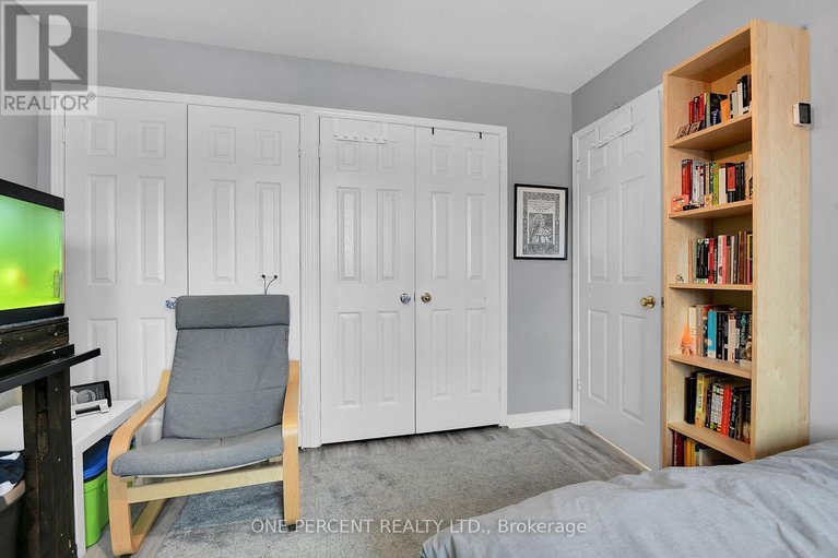 29491170/1705-belcourt-boulevard/orleanssunridge/ottawa/ontario/K1C1M3_24