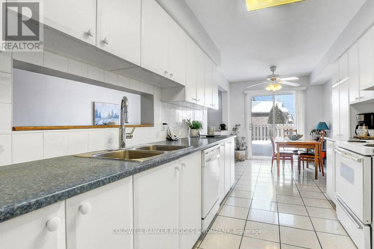 29413170/2-calaveras-avenue/longfields/ottawa/ontario/K2J4Z8_12