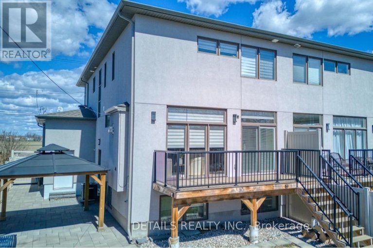 29664784/992-baseline-road-e/city-viewskylinefisher-heightsparkwood-hills/ottawa/ontario/K2C0A5_46