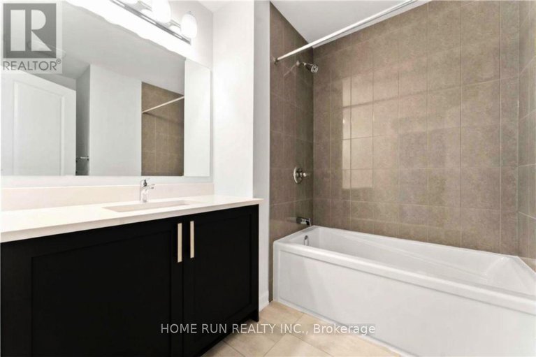 29282326/106-lynn-coulter-street/half-moon-bay/ottawa/ontario/K2J7C5_10