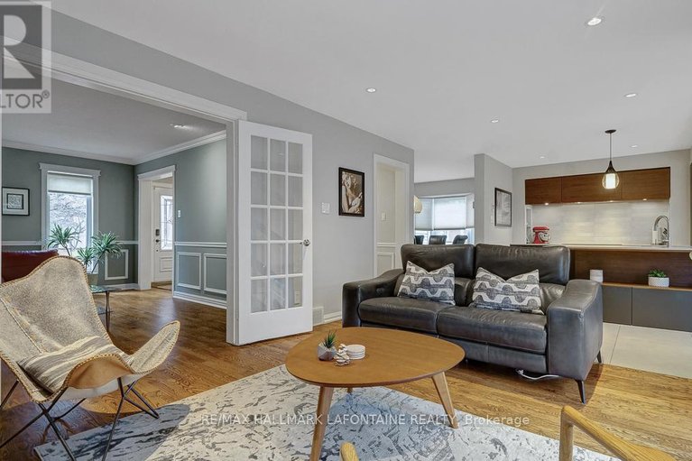 29593961/1288-turner-crescent/bilberry-creekqueenswood-heights/ottawa/ontario/K1E2Y4_10