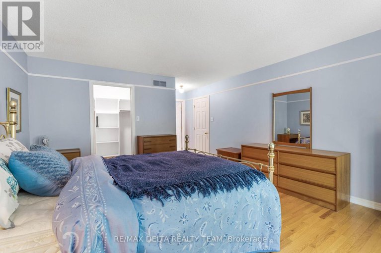 28348196/6316-elkwood-drive/greely/ottawa/ontario/K4P1N1_21