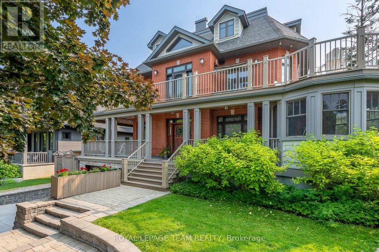 29616442/483-golden-avenue/mckellarhighland/ottawa/ontario/K2A2E4_2