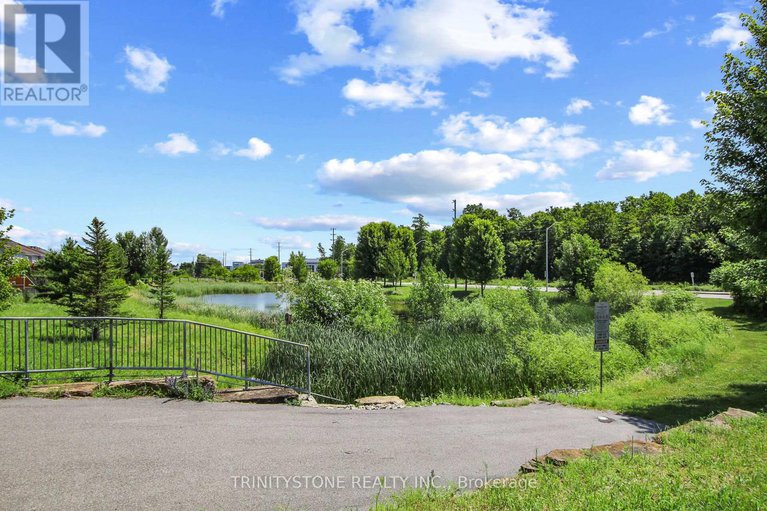 28552105/422-statewood-drive/morgans-grantsouth-march/ottawa/ontario/K2K0B7_50
