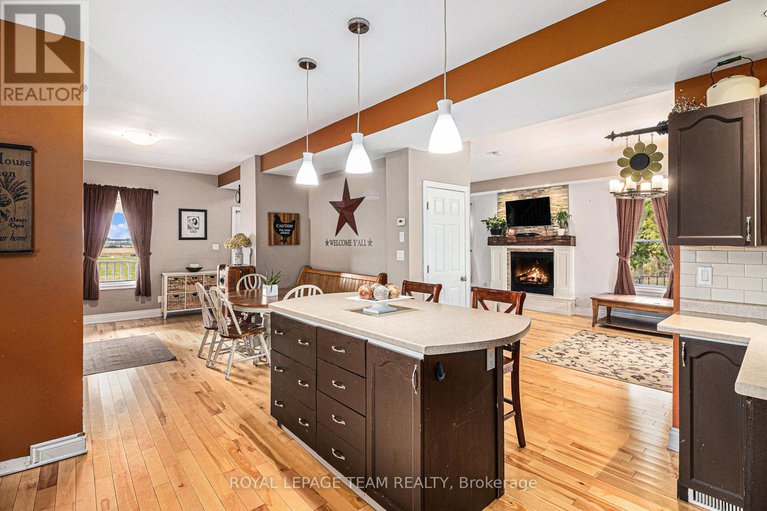 29111116/11845-county-43-road/north-dundas-mountain-twp/north-dundas/ontario/K0C2K0_13