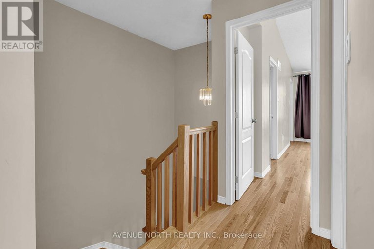 28397095/352-freedom-private/riverview-park/ottawa/ontario/K1G6W4_16