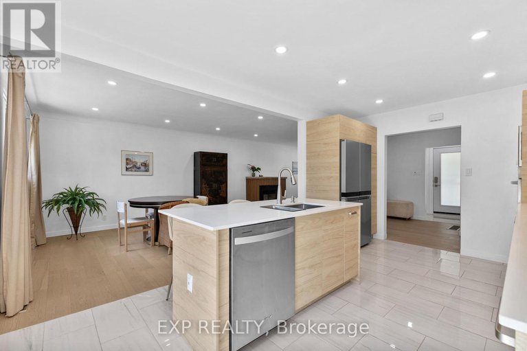28804203/1502-farnsworth-avenue/alta-vista/ottawa/ontario/K1H7C3_14