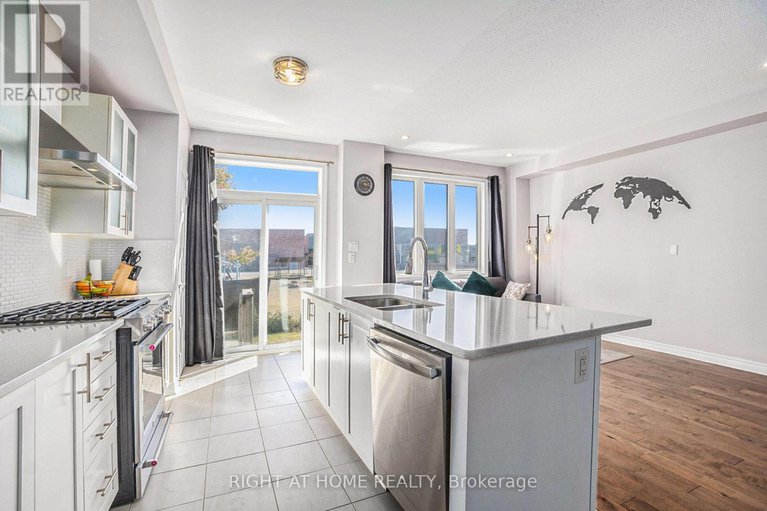 29007749/116-yellowcress-way/avalon-west/ottawa/ontario/K4A1C2_15