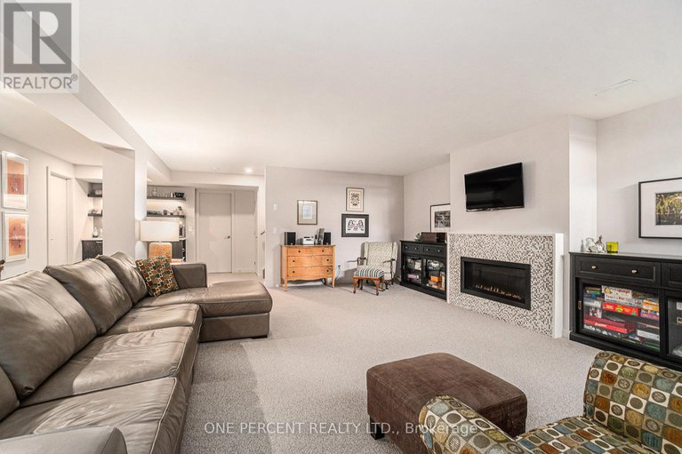 28491437/123-pathfinder-way/riverside-southgloucester-glen/ottawa/ontario/K1X0C9_30