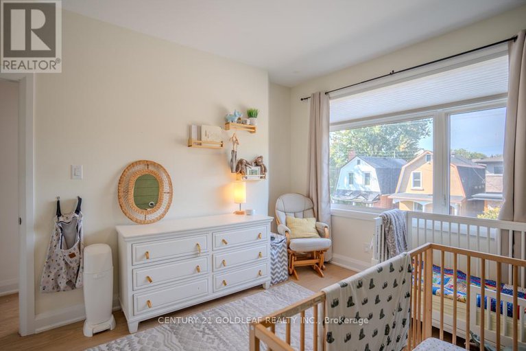 28880325/30-king-george-street/overbrook/ottawa/ontario/K1K1V8_34