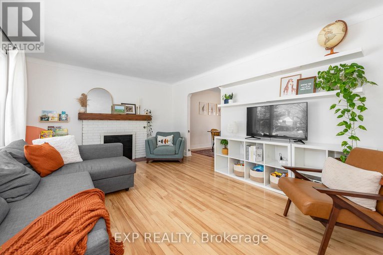 29307640/524-wolffdale-crescent/overbrookcastle-heights/ottawa/ontario/K1K1N5_6