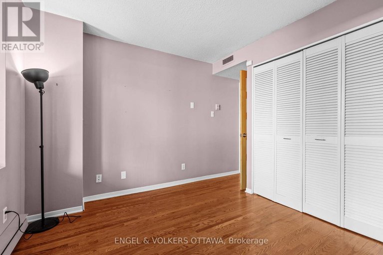 29049672/103-295-gilmour-street/ottawa-centre/ottawa/ontario/K2P0P7_21