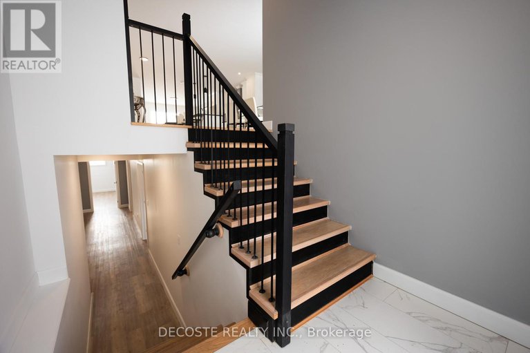 29408542/24-s-beech-street/lancaster/south-glengarry/ontario/K0C1N0_22