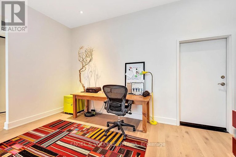 29345321/202-12-stirling-avenue/hintonburg/ottawa/ontario/K1Y1P8_21