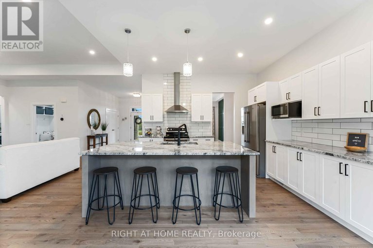 28916717/408-gaelic-glen-ridge/remainder-of-stittsville-area/ottawa/ontario/K0A1B0_9