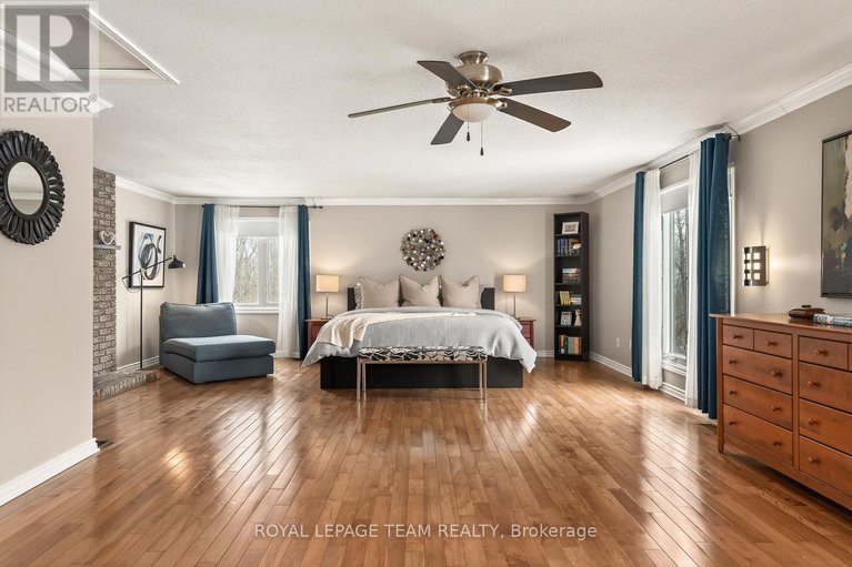 29413398/729-ludgate-court/beaconwood/ottawa/ontario/K1J8K8_24