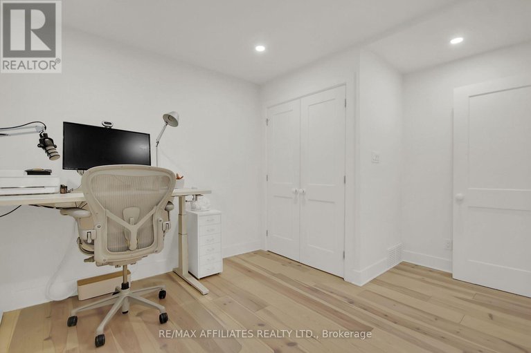 28898868/300-riverwood-drive/woodlawnmaclarens-landingkilmaurs/ottawa/ontario/K0A3M0_13