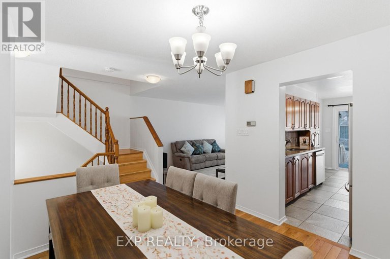 29423088/92-stonebriar-drive/centrepointe/ottawa/ontario/K2G5Y1_10