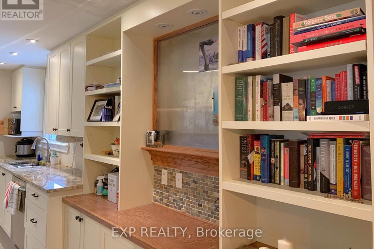 28543964/1552-caledon-street/riverview-park/ottawa/ontario/K1G0H9_17