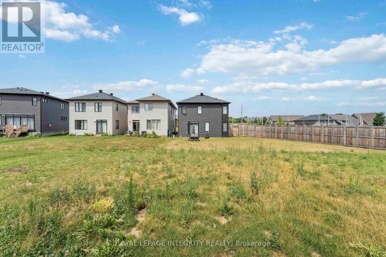 28653572/227-ormiston-crescent/stonebridge/ottawa/ontario/K2J7E3_47