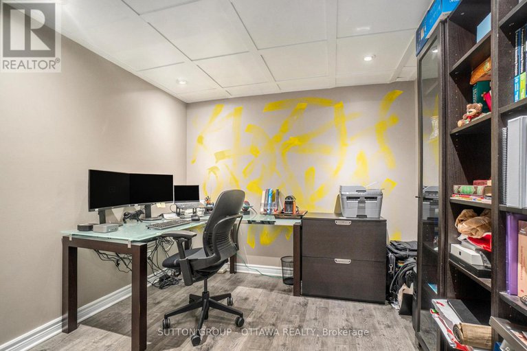 29120499/1969-plainhill-drive/notting-hillsummerside/ottawa/ontario/K4A0G1_31