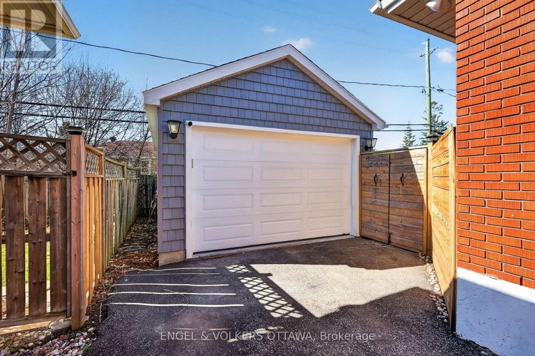 29665272/754-cork-street/elmvale-acres/ottawa/ontario/K1G1X9_35