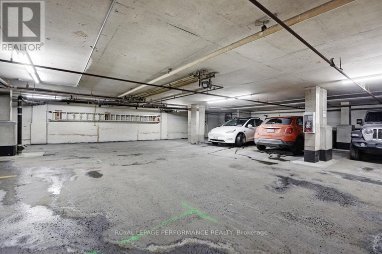 29280089/2d-142-waverley-street/ottawa-centregolden-triangle/ottawa/ontario/K2P0V4_24