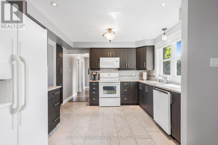 28345912/1727-chene-street/town-of-rockland/clarence-rockland/ontario/K4K1K5_12