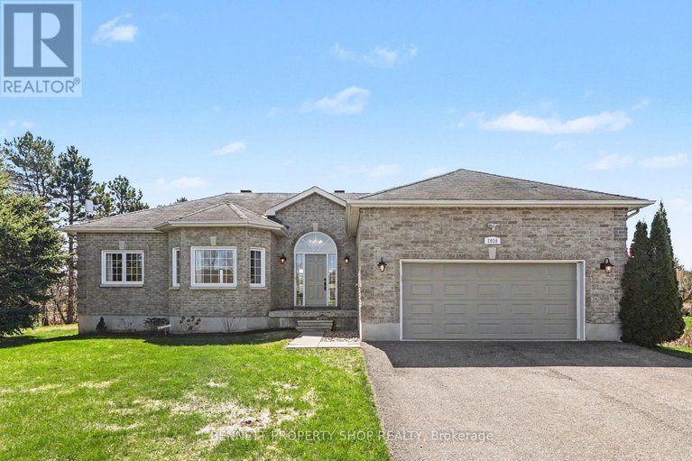 29681193/2030-kingsley-street/clarencerockland-twp/clarence-rockland/ontario/K0A1E0_31