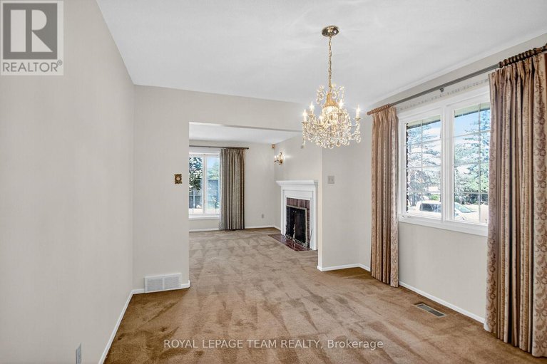 28961785/1900-southampton-court/braemar-park/ottawa/ontario/K2C0W3_11