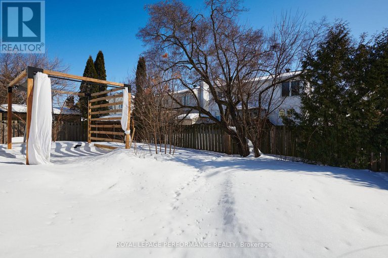 29424885/2722-wyldewood-street/emerald-woodssawmill-creek/ottawa/ontario/K1T2R9_31