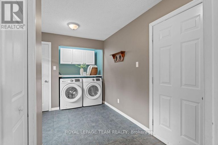 28819602/299-golf-club-road/mcnabbraeside-twps/mcnabbraeside/ontario/K0A1G0_27