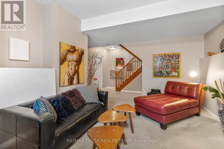 28779115/116-gladeview-private/upper-hunt-club/ottawa/ontario/K1T4C5_25