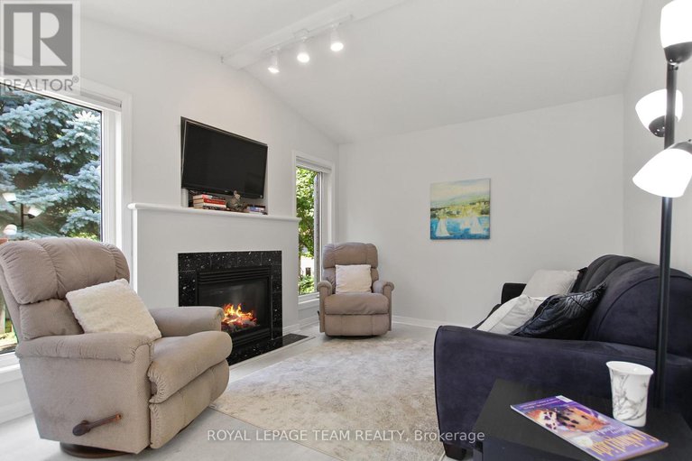28726721/46-kettleby-street/beaverbrook/ottawa/ontario/K2K3C4_20