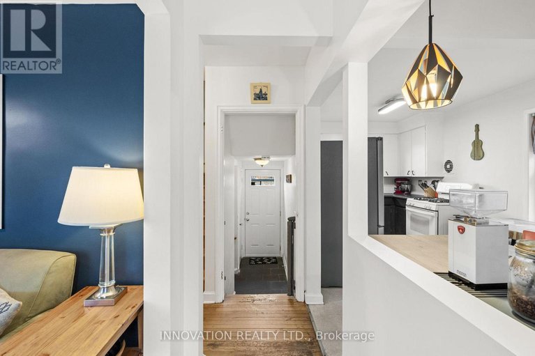 29116393/542-wolffdale-crescent/overbrookcastle-heights/ottawa/ontario/K1K1N5_13